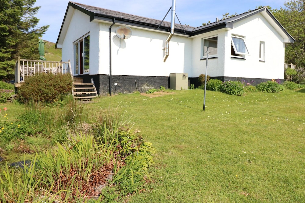 WESTHAVEN, family friendly, with open fire in Mallaig