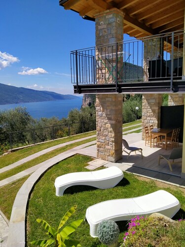 Villa Vagne 1 Holideal Lake view Apartment