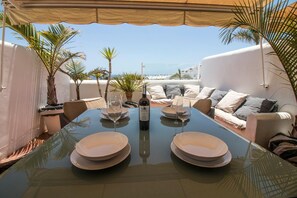 Outdoor dining - The best views of the island in a luxury complex! (Tenerife)
