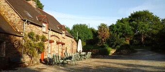 Lavender gite Le Cosquer St Connec