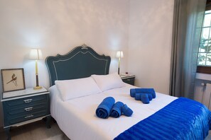 4 bedrooms, iron/ironing board, free WiFi