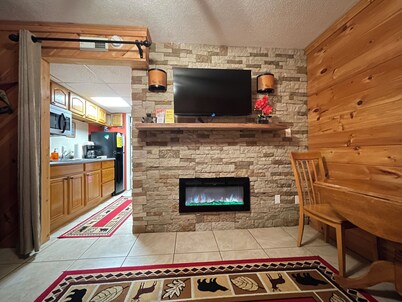 Downtown Gatlinburg Condo Walk to all the attractions in Downtown Gatlinburg!