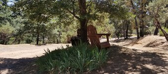 Cabaña en el lago bajo vacacional