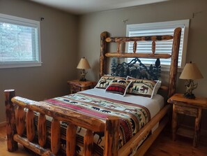 4 多间卧室、熨斗/熨衣板、免费 WiFi、床单