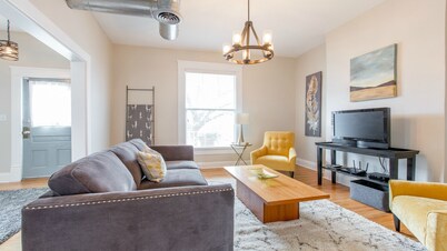 Large home Downtown Chattanooga Sleeps 7-9