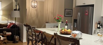 Direct Beach Access, Priv. Saltwater Pool,  Hottub, Elevator, BR 5; bath 5