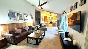 Smart TV, fireplace, video games, table football - Slopes To Shore — Your Tahoe Adventure Hub! - {Hot Tub} {Game Room} {Gym} (Tahoe City)