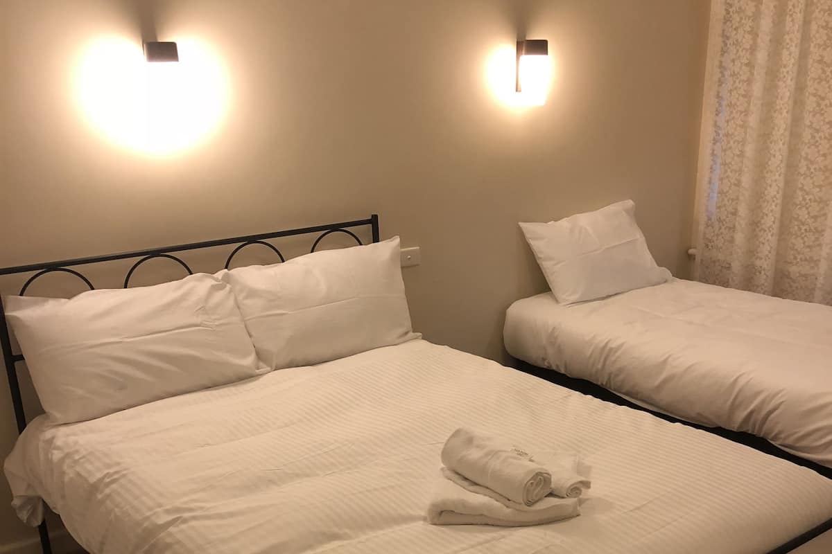 Apartment, Multiple Beds, Non Smoking | Iron/ironing board (on request), WiFi (free), bed sheets