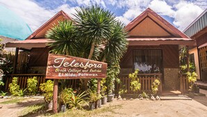 Unclassified image, 5 of 53, button - OYO 709 Telesfora Beach Cottage (El Nido)