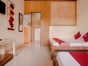 高级四人房 | 床单