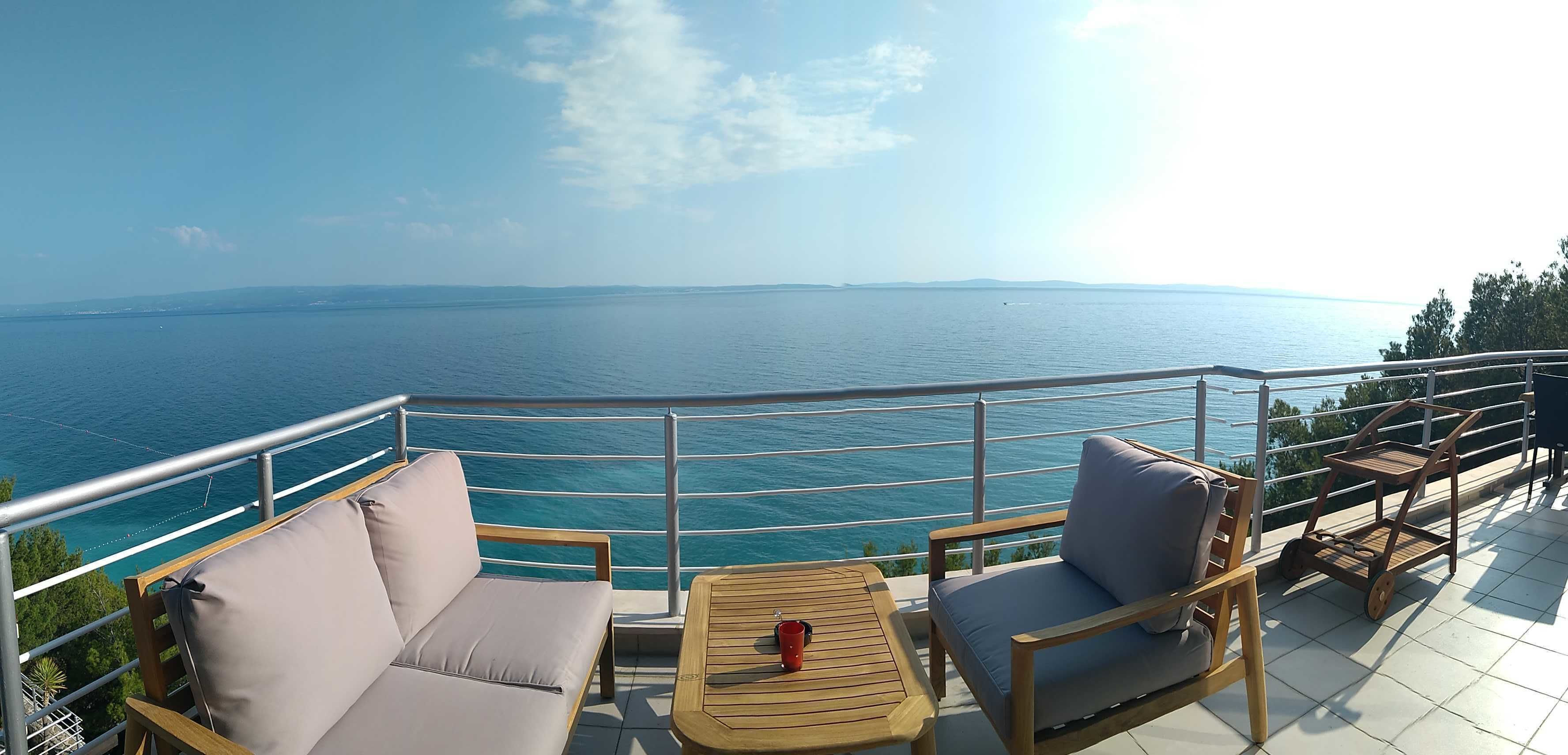 babe. superior apartment with panoramic terrace | balcony