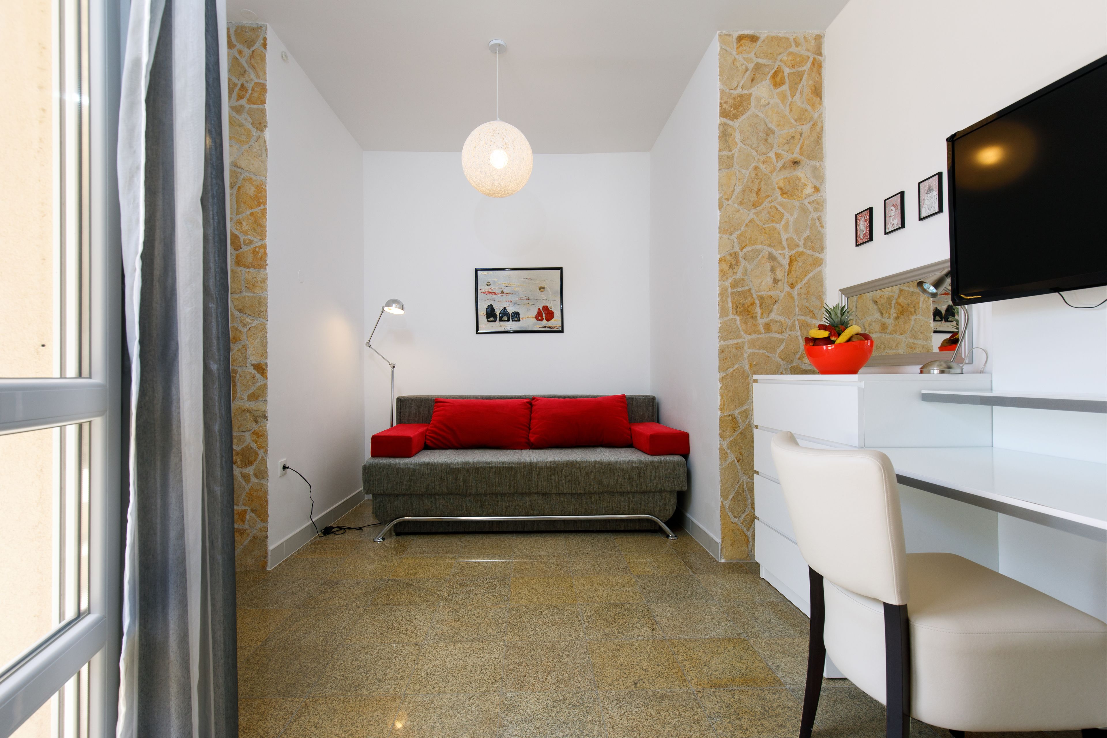 crab. apartment with terrace, beachfront | living area | led tv