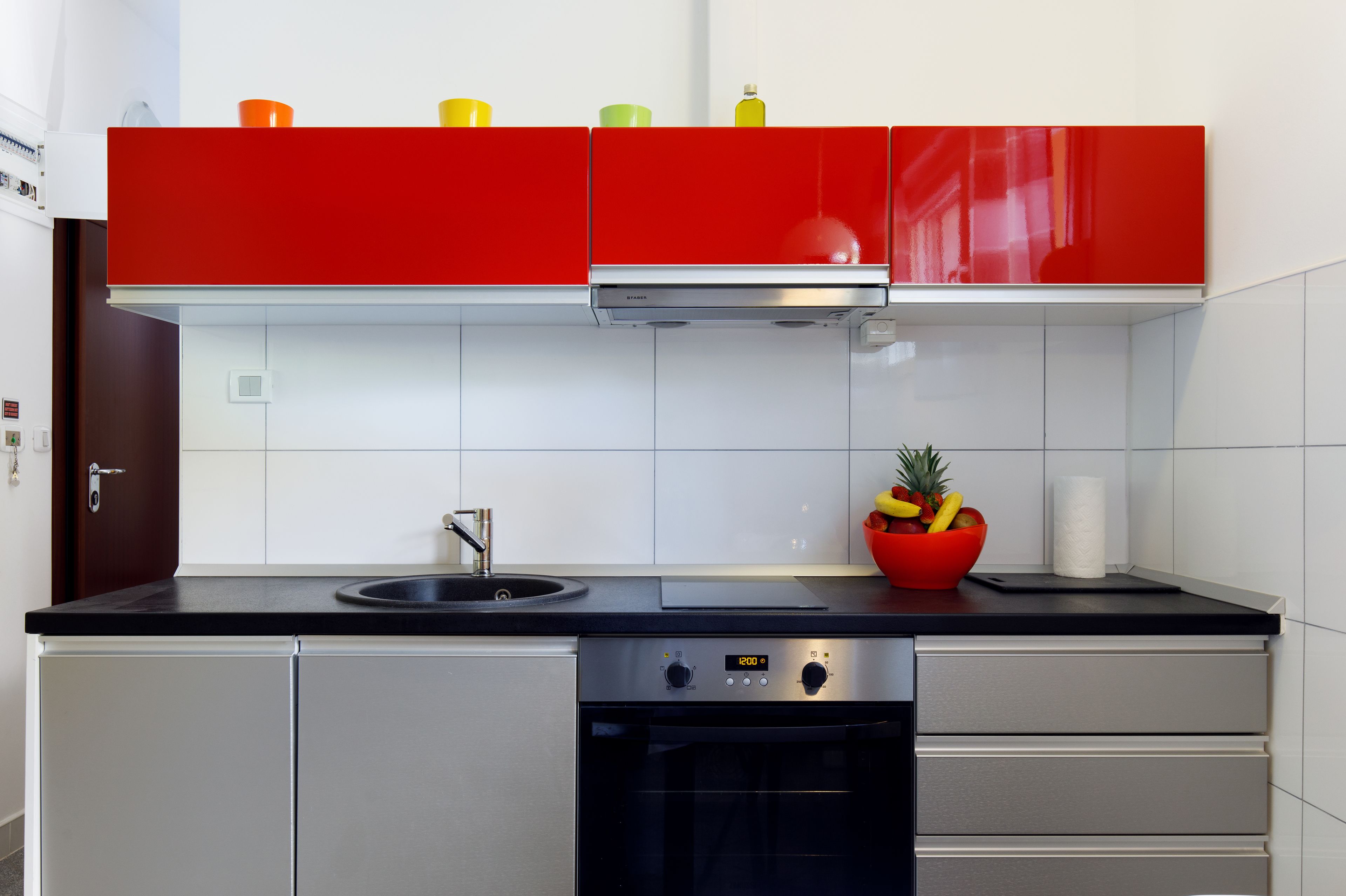 turtle. studio with parking view | private kitchen | paper towels