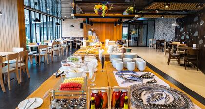 S.22 Hotel Suratthani