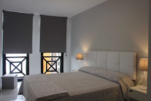1 chambre, lit parapluie, Wi-Fi, draps fournis