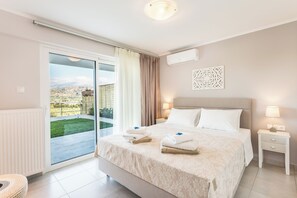 5 bedrooms, individually decorated, individually furnished - Villa Oasis (Chania)