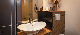 Baltic Design Apartments with free parking and self check-in