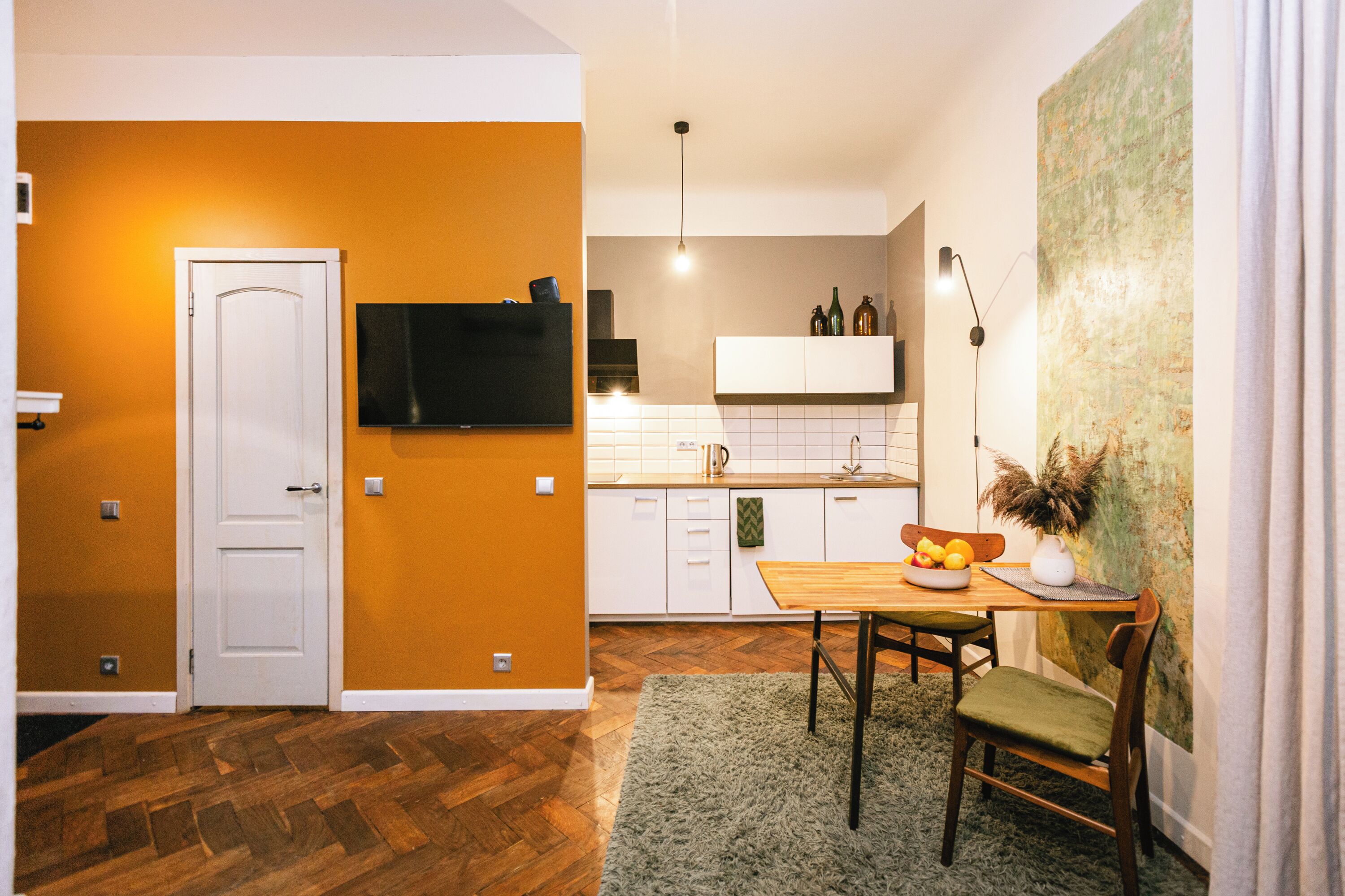 Deluxe Studio 11.2 | Oppholdsområde | LED-TV