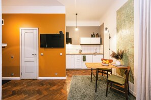 Deluxe Studio | Living area | LED TV - Baltic Design Apartments with free parking and self check-in (Riga)