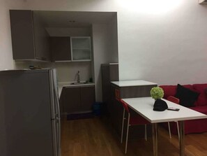 Studio Apartment | Iron/ironing board, free WiFi - EBS Guest House (Kuala Lumpur)
