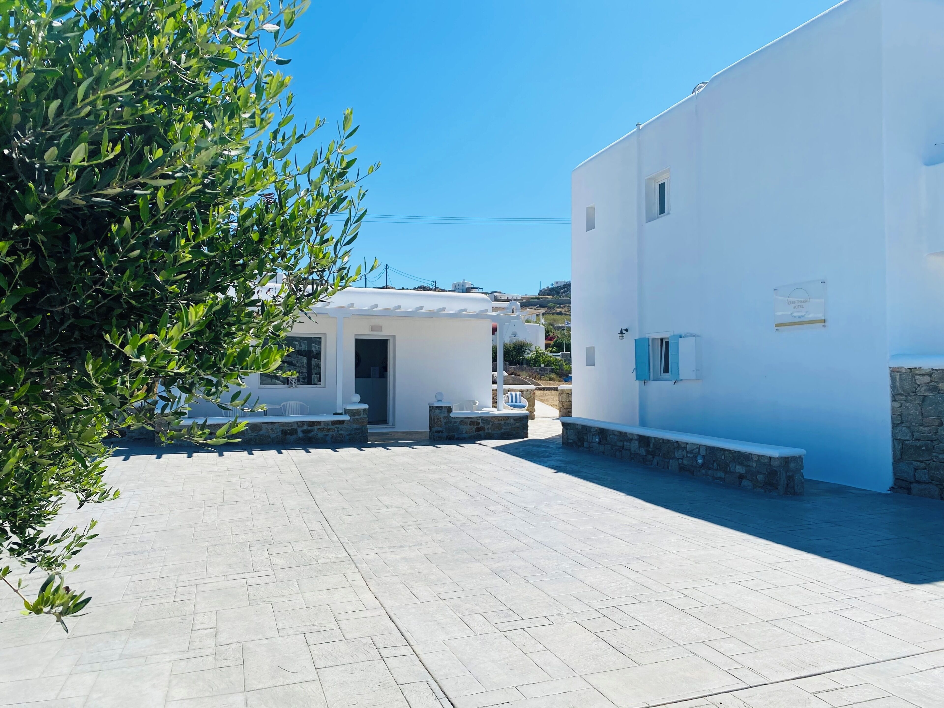 Photo - Eleftheria Hotel & Apartments