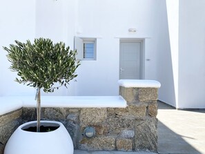 Luxury Quadruple Room, 2 Bedrooms, Garden View | Terrace/patio - Eleftheria Hotel (Mykonos)