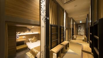 In-room safe, desk, free WiFi, bed sheets