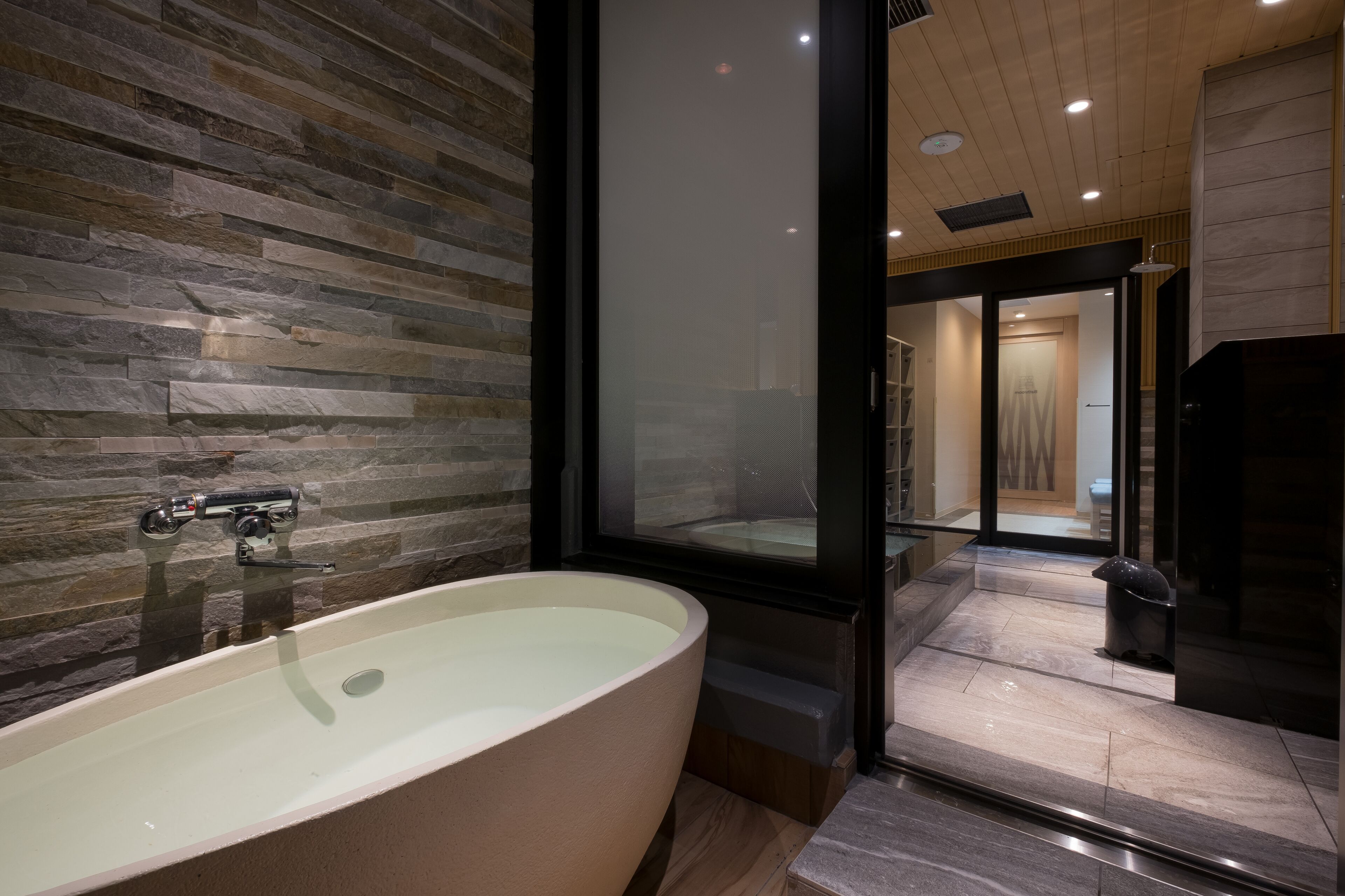 Capsule Room, Women only (Upper & Lower Capsule For 2 guests) | Bathroom | Towels