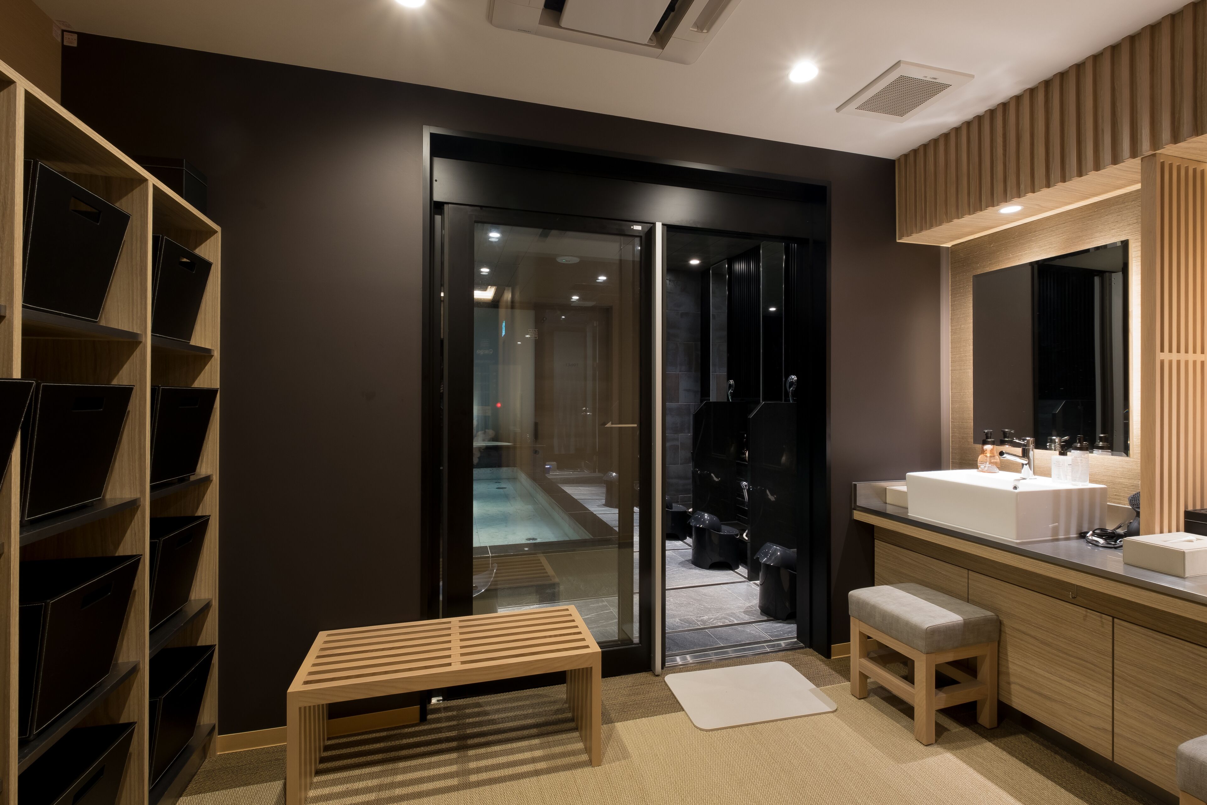 Photo - HOTEL Cargo Shinsaibashi