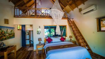 Tree Villa | In-room safe, desk, free cribs/infant beds, free WiFi