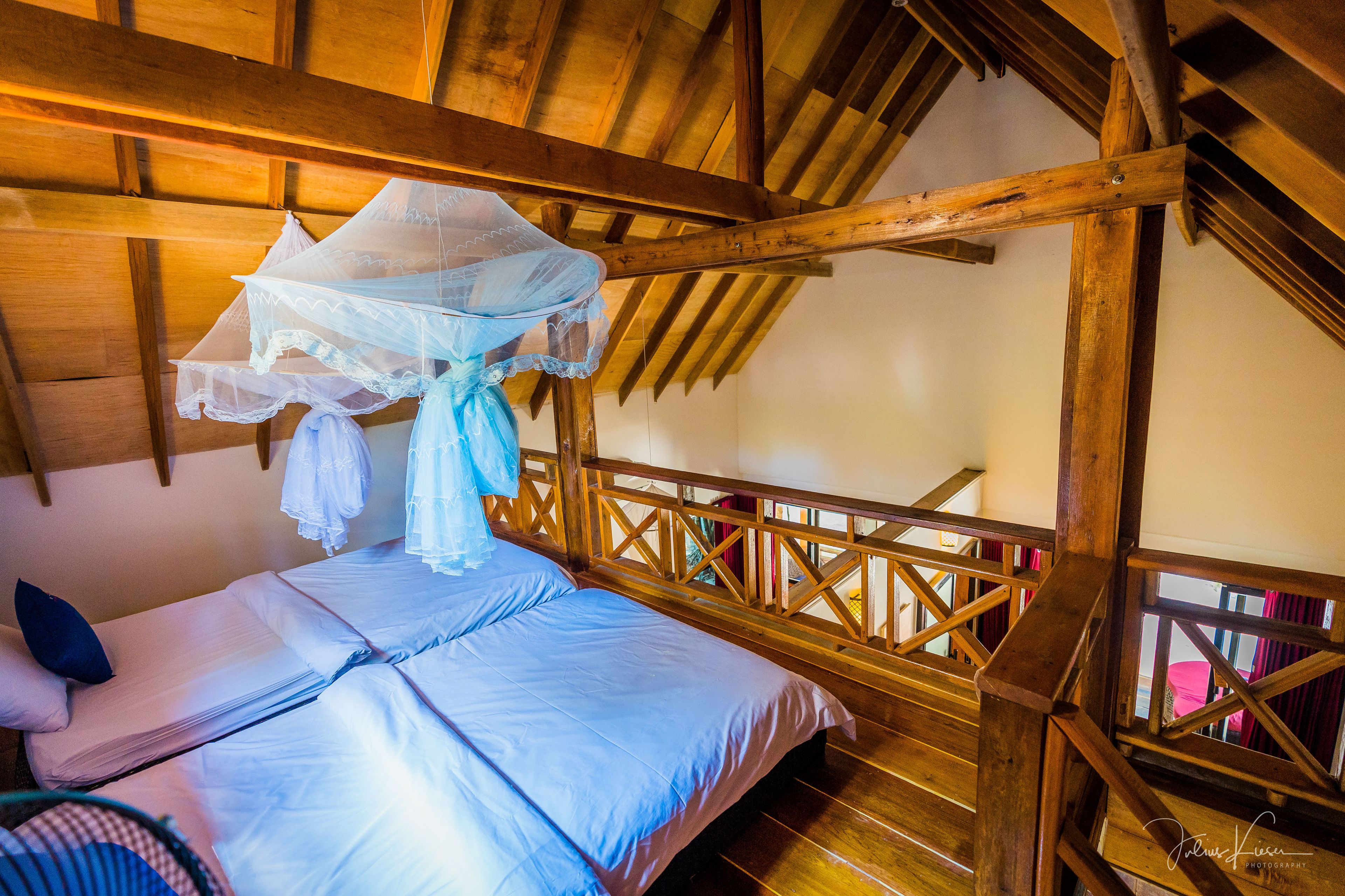 family room | 1 bedroom, in-room safe, desk, free cots/infant beds