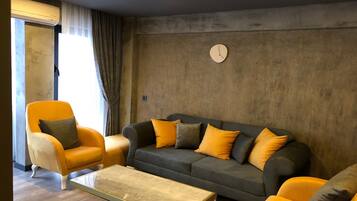 Elite-Vierbettzimmer | Wohnzimmer