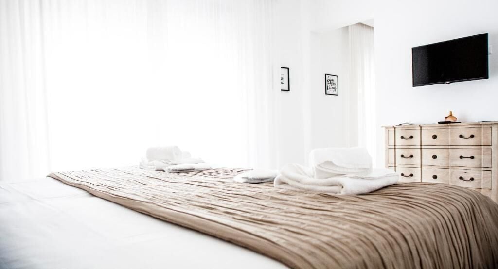 Suite - 1 kingsize-seng med sovesofa | Italienske lagner fra Frette, premium-sengetøj, senge med topmadrasser