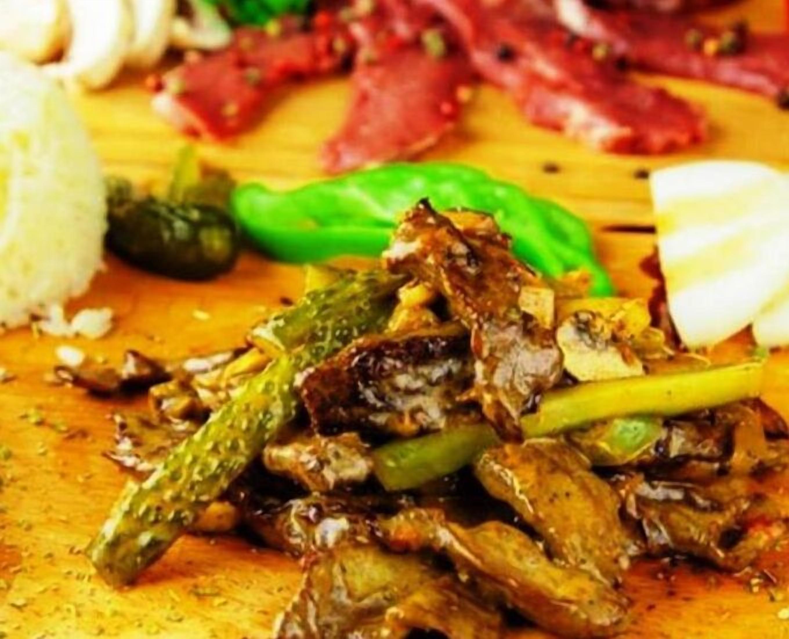 breakfast, lunch and dinner served