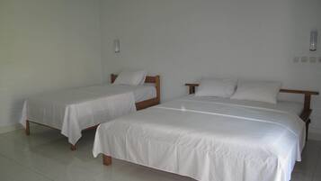 Chambre Familiale | Bureau, lits pliants/supplémentaires, Wi-Fi gratuit