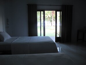 Skrivebord, ekstra senge (tillægsgebyr), gratis Wi-Fi