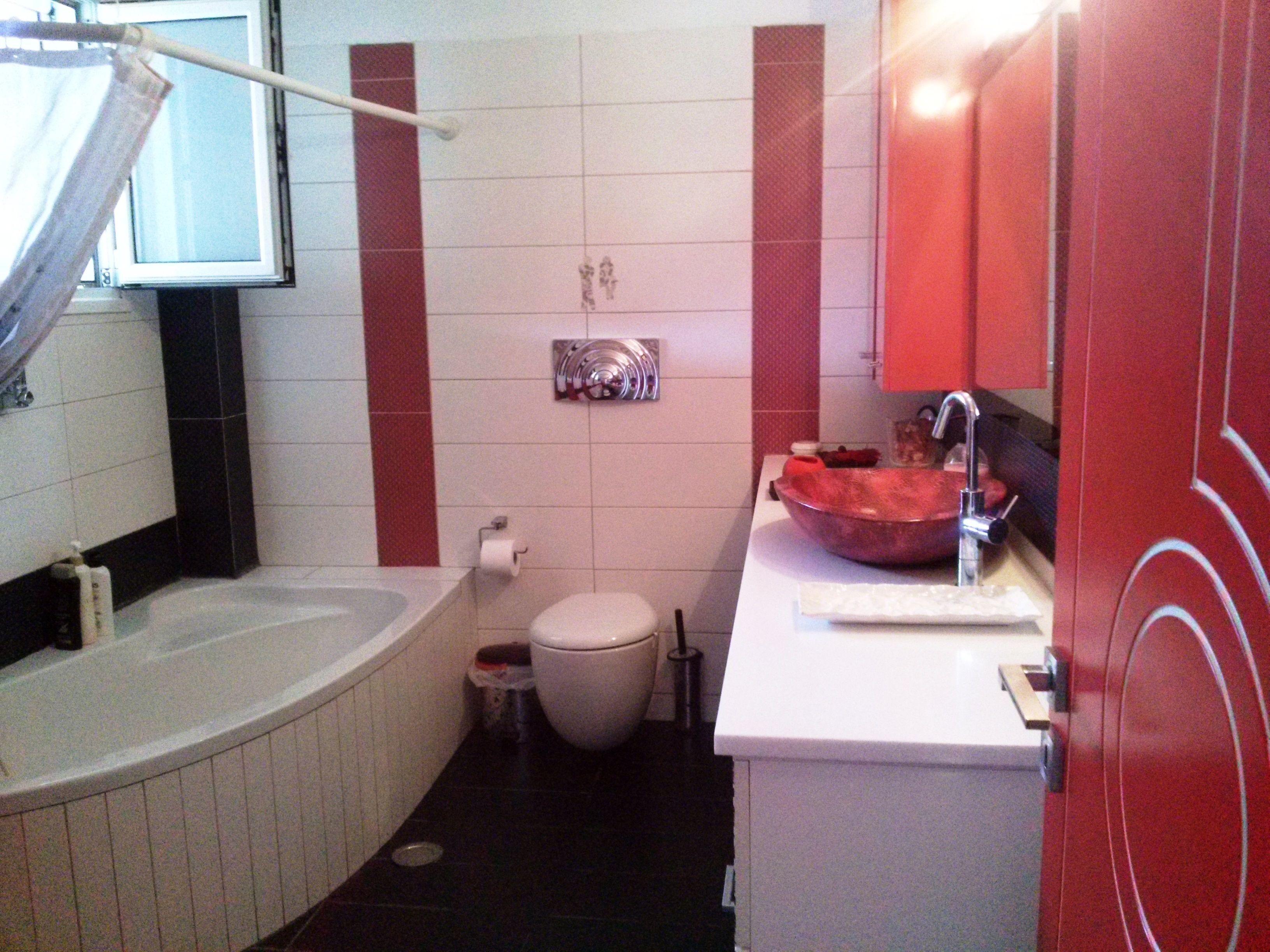 Deluxe Duplex, 3 Bedrooms | Bathroom amenities | Free toiletries, hair dryer, towels, shampoo