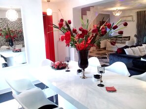 Dupleks Deluks, 3 kamar tidur | Area keluarga | TV layar datar, perapian, konsol video game, dan pemutar DVD