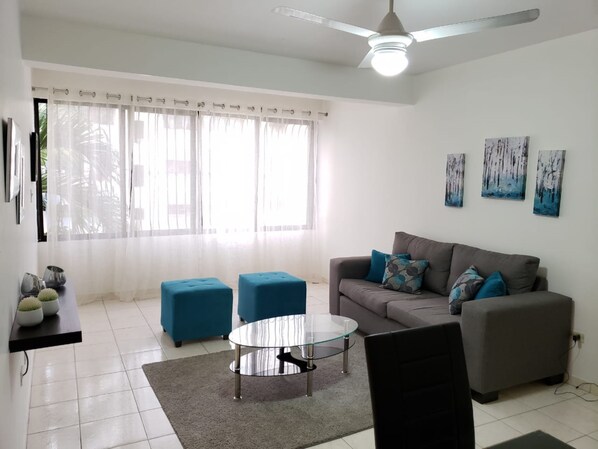 Classic Apartment, 2 Bedrooms, Kitchen, Courtyard View | View from room - Amarilis Masajes (Santiago de los Caballeros)