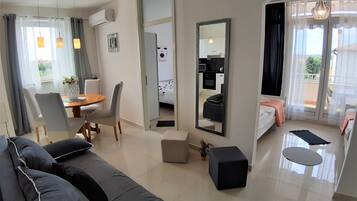 2 Schlafzimmer, Bügeleisen/Bügelbrett, Reisekinderbett, kostenloses WLAN