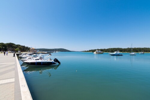Apt. Medulin, 200 m vom Meer, 600m vom Sandstrand entfernt