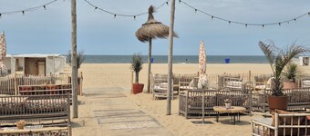 * newly renovated * holiday home ** south terrace ** 300m to the beach / sea *