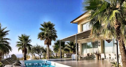 Villa Mozaic ...... entorno maravilloso con vistas panorámicas, piscina 16mX3