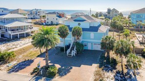 Exterior - Spectacular five-bedroom home on Pensacola Beach/Small Pets Allowed! (Pensacola Beach)