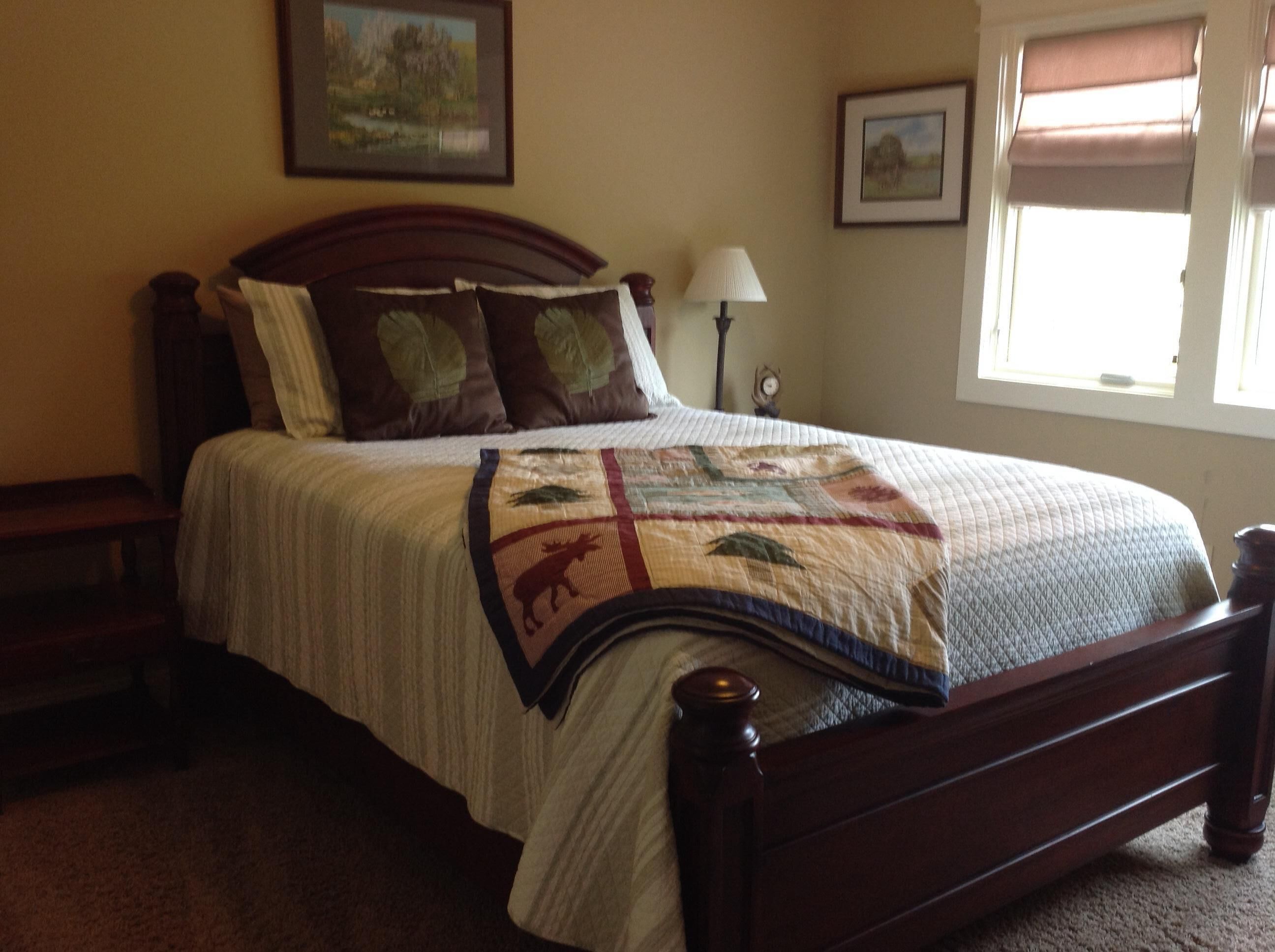 AWESOME LAKEFRONT HOME on Smith Lake