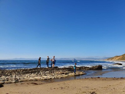 Minutes from Morro Bay, Beaches, Montana De Oro, Wineries, Golf, Hiking