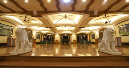 Kohinoor Samudra Beach Resort