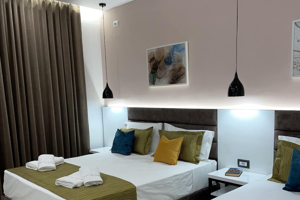 Apartment with Balcony | 1 bedroom, individually decorated, blackout drapes, soundproofing
