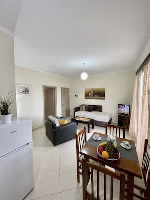 Apartment, Sea View | Living area