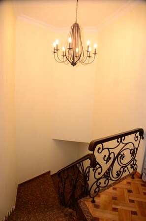 Staircase - Guest House Batumi Globus (Batumi)